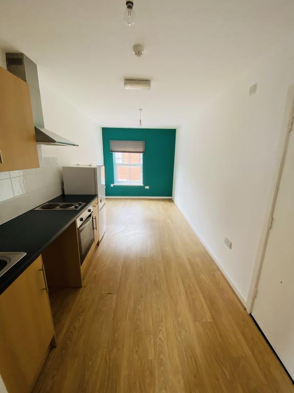 0 bed Studio Apartment for rent in Worcester. From Worcester Property Finder  - Worcester