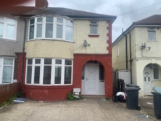 3 bed Terraced House for rent in Luton. From Property Link Services - Luton