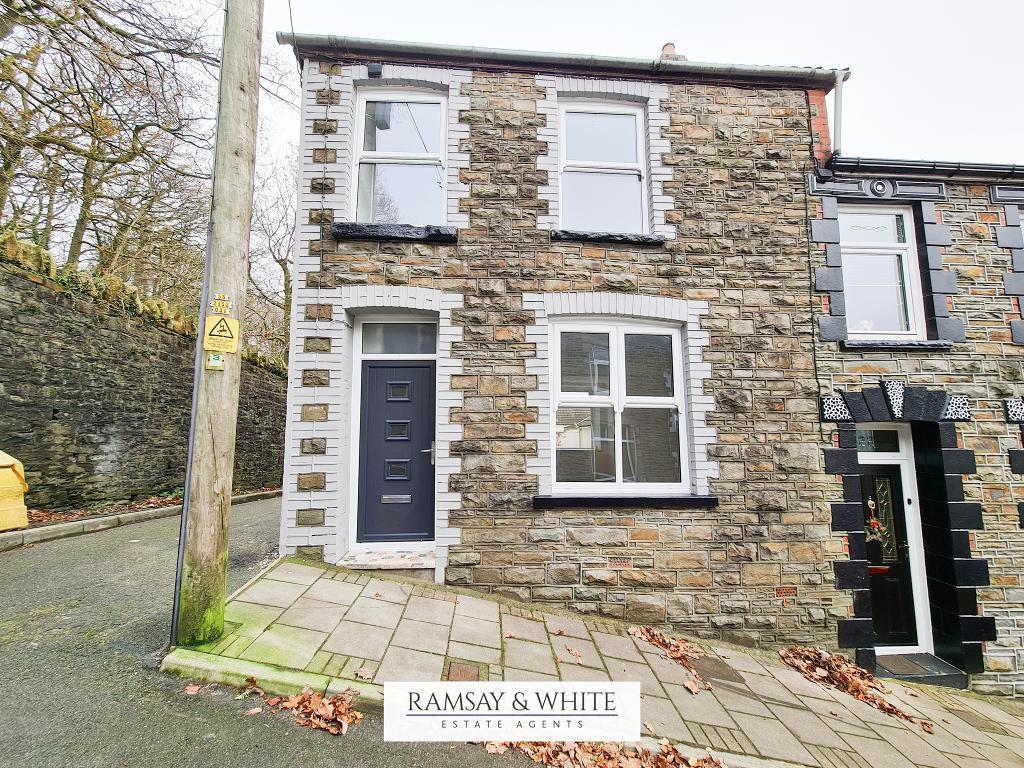 4 bed End Terraced House for rent in Mountain Ash. From Ramsay & White Estate Agents, Aberdare