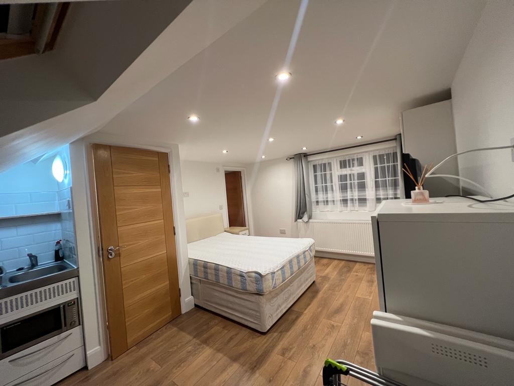 1 bed Studio for rent in Harrow. From North Kensington Property Consultants  - London