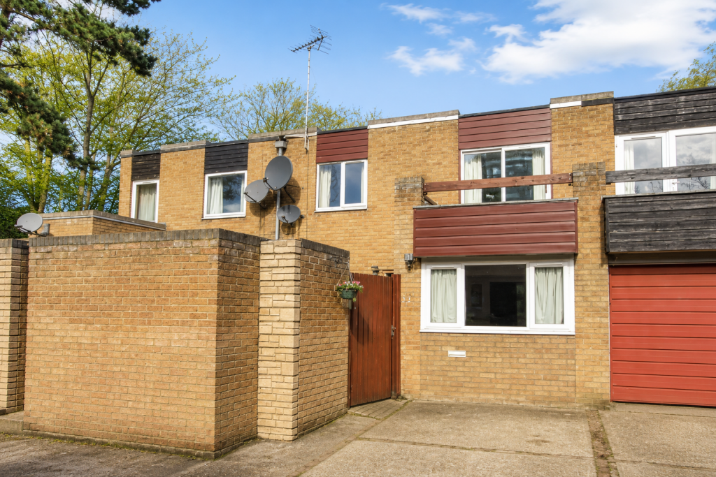 6 bed House Share for rent in Great Shelford. From Babouris Cambridge - Cambridge 6 bed House Share for rent in Great Shelford. From Babouris Cambridge - Cambridge