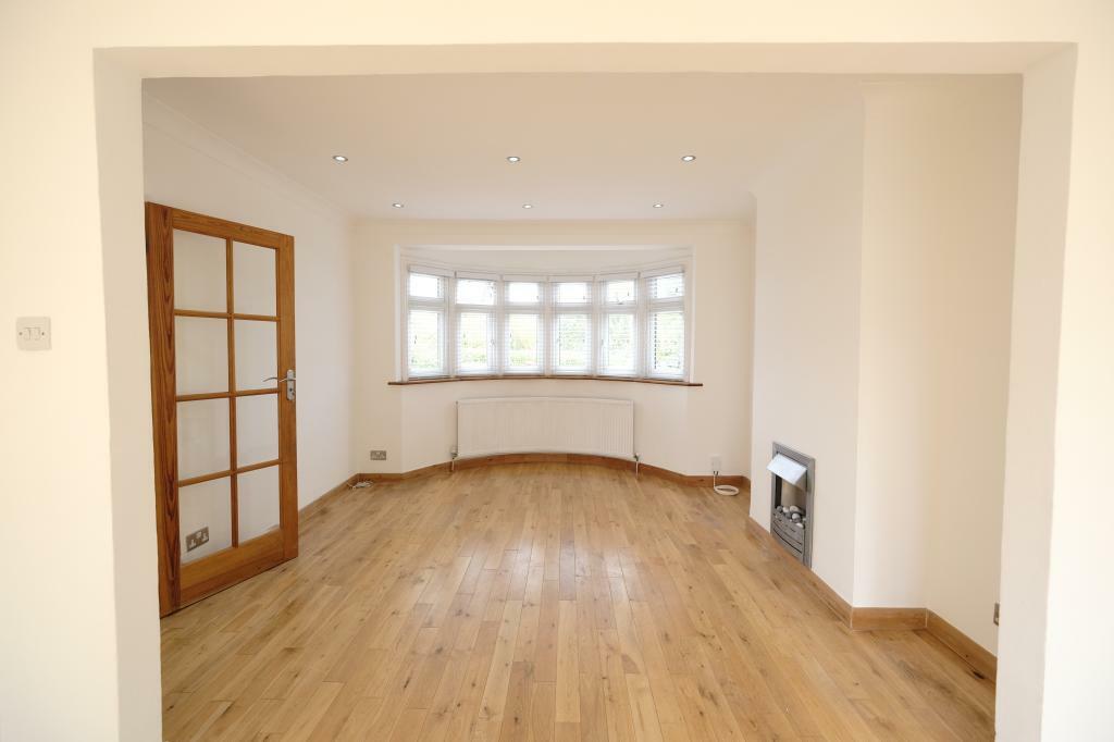 3 bed Mid Terraced House for rent in Barnet. From Barroque - London