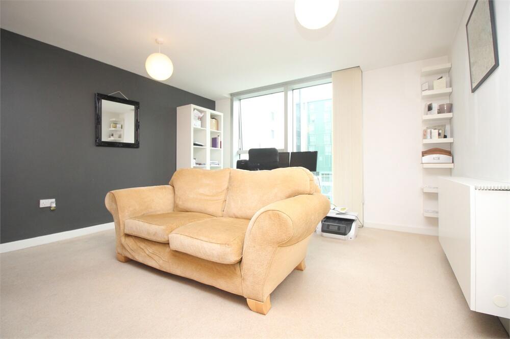 1 bed Apartment for rent in Milton Keynes. From Thomas Connolly Estate Agents - Milton Keynes