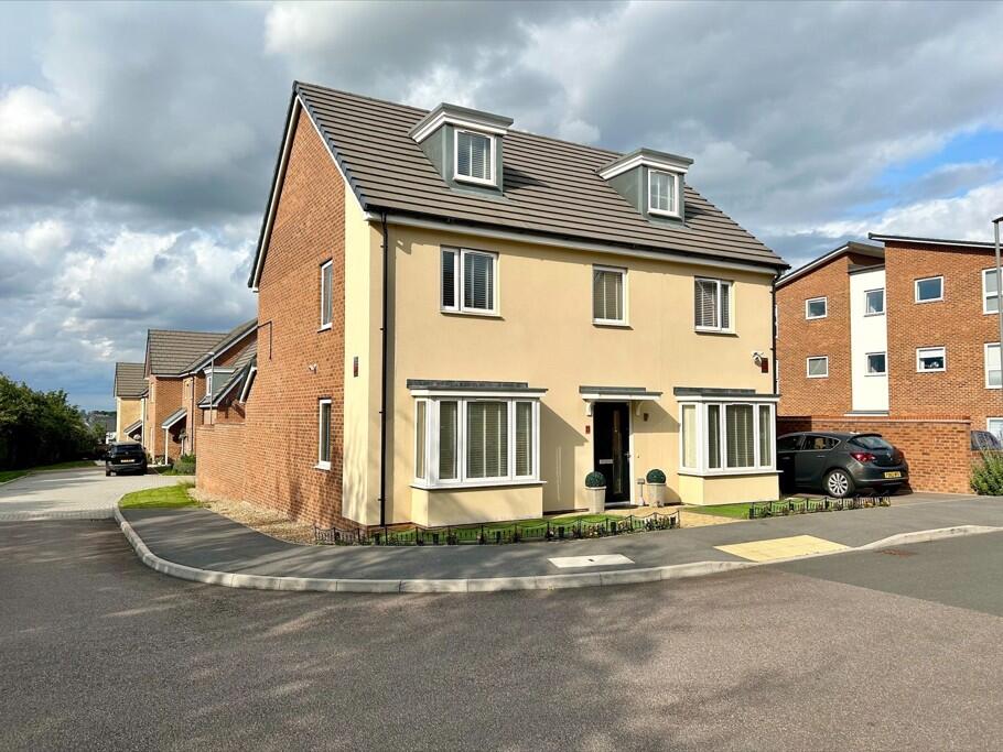 5 bed Detached for rent in Calverton. From Thomas Connolly Estate Agents - Milton Keynes