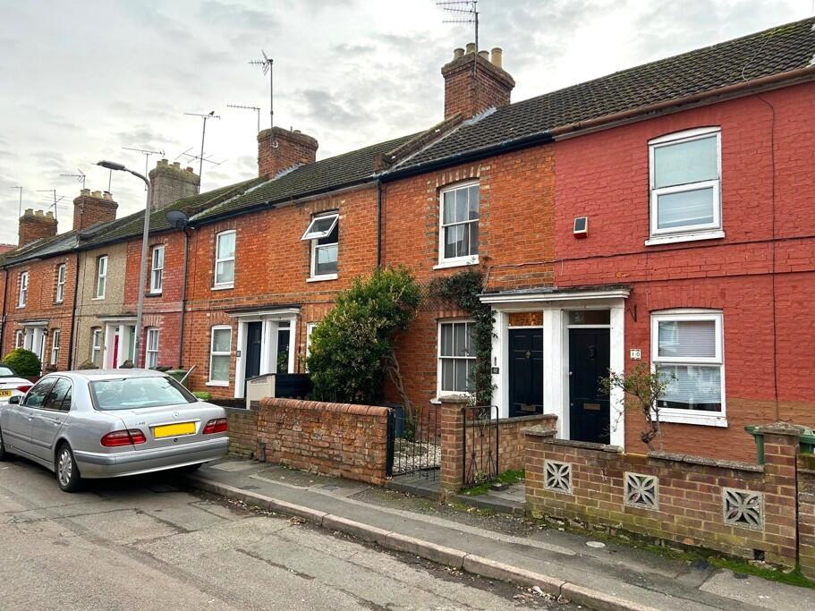 2 bed Mid Terraced House for rent in Newport Pagnell. From Thomas Connolly Estate Agents - Milton Keynes