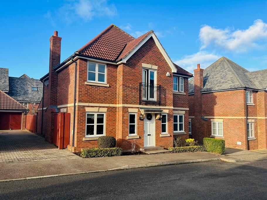 4 bed Detached for rent in Whaddon. From Thomas Connolly Estate Agents - Milton Keynes 4 bed Detached for rent in Whaddon. From Thomas Connolly Estate Agents - Milton Keynes