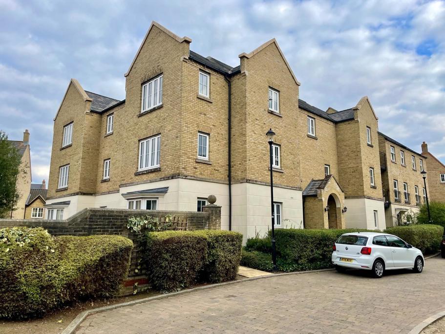 1 bed Apartment for rent in Whaddon. From Thomas Connolly Estate Agents - Milton Keynes 1 bed Apartment for rent in Whaddon. From Thomas Connolly Estate Agents - Milton Keynes