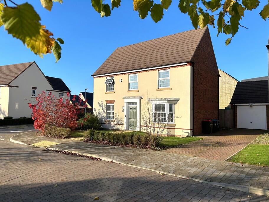 4 bed Detached for rent in Moulsoe. From Thomas Connolly Estate Agents - Milton Keynes