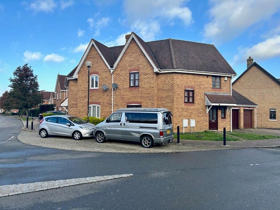 3 bed Semi Detached for rent in Whaddon. From Thomas Connolly Estate Agents - Milton Keynes