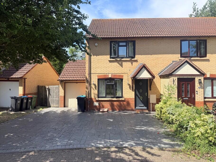 3 bed Semi Detached for rent in Wavendon. From Thomas Connolly Estate Agents - Milton Keynes 3 bed Semi Detached for rent in Wavendon. From Thomas Connolly Estate Agents - Milton Keynes