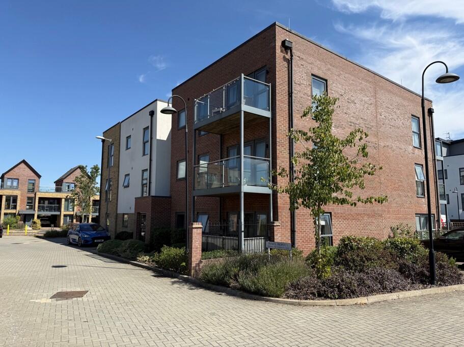 1 bed Apartment for rent in Moulsoe. From Thomas Connolly Estate Agents - Milton Keynes