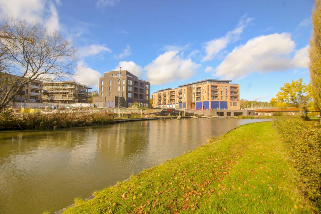 2 bed Apartment for rent in Milton Keynes. From Thomas Connolly Estate Agents - Milton Keynes