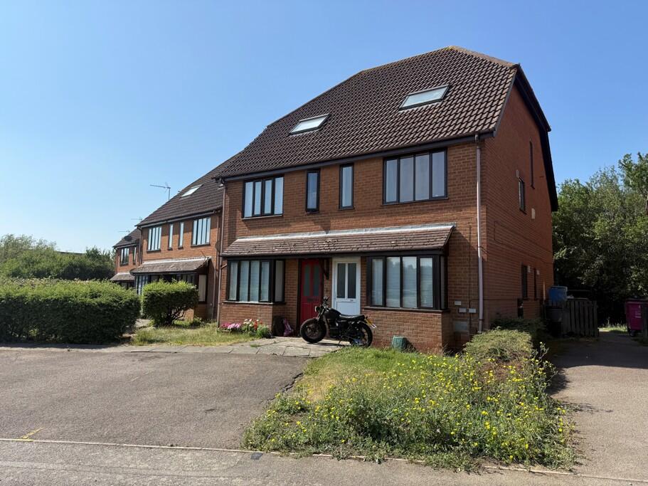 2 bed Apartment for rent in Milton Keynes. From Thomas Connolly Estate Agents - Milton Keynes