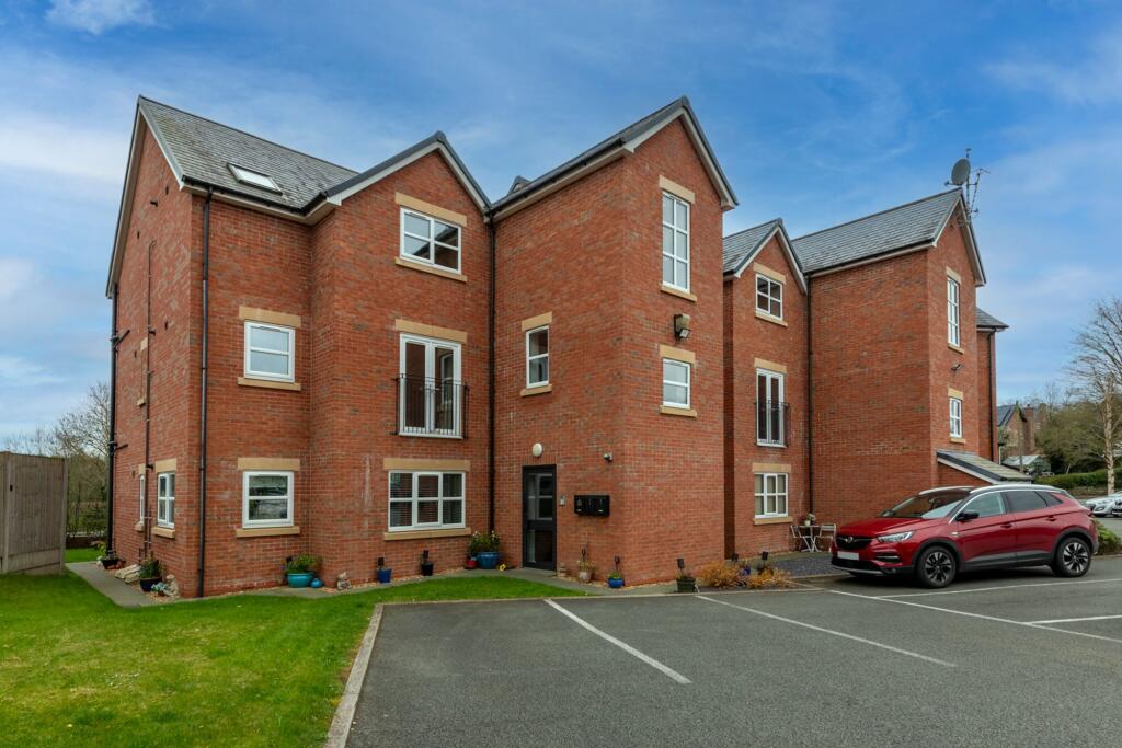 2 bed 1st Floor Flat for rent in Northop. From Currans Homes - Chester