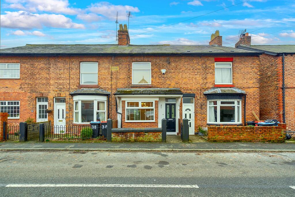 2 bed Mid Terraced House for rent in Piper's Ash. From Currans Homes - Chester