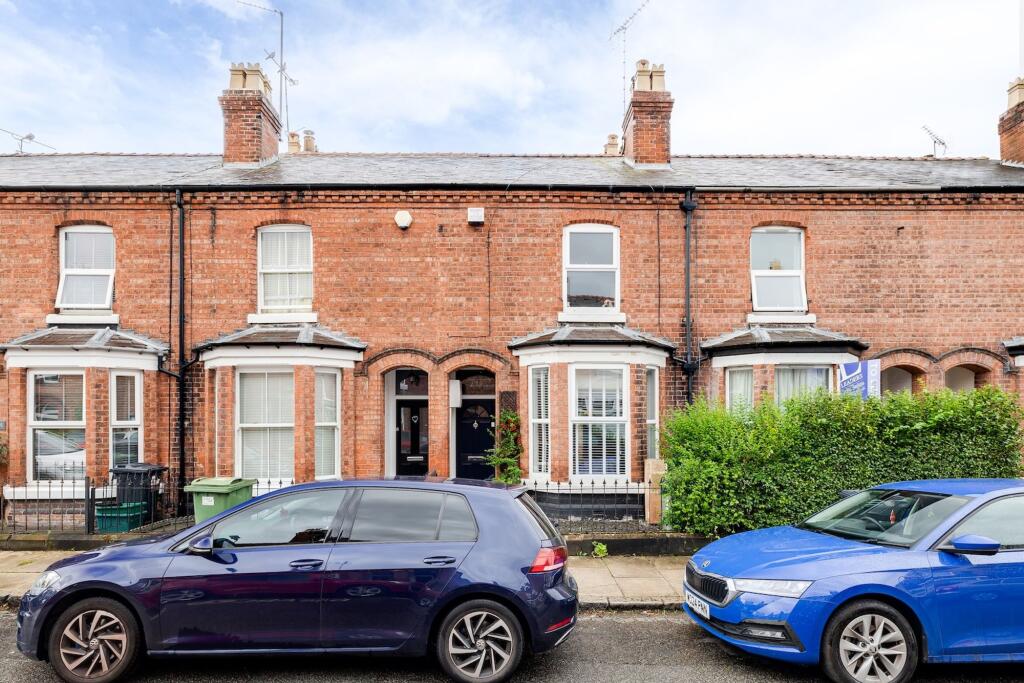 3 bed Mid Terraced House for rent in Chester. From Currans Homes - Chester