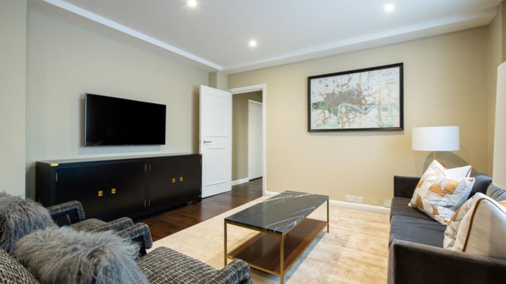 2 bed Apartment for rent in London. From Luxury Living Homes International