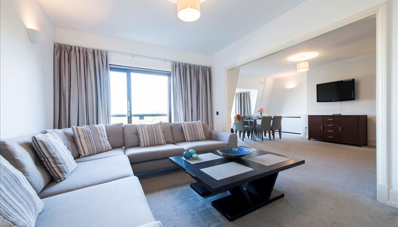 4 bed Penthouse for rent in London. From Luxury Living Homes International