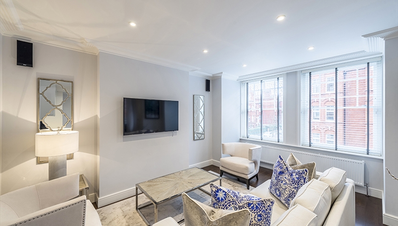 3 bed Flat for rent in London. From Luxury Living Homes International