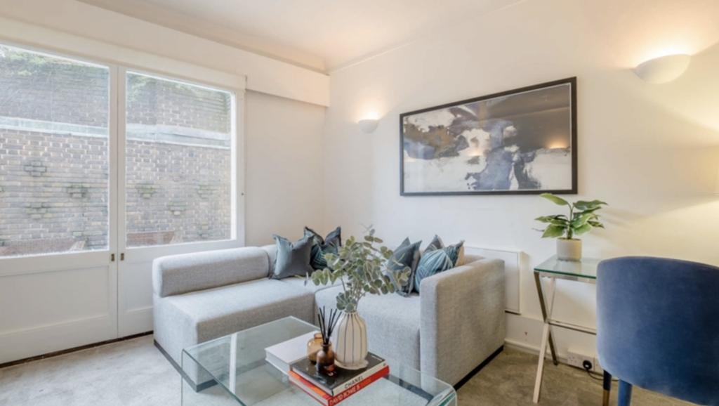 2 bed Apartment for rent in London. From Luxury Living Homes International 2 bed Apartment for rent in London. From Luxury Living Homes International