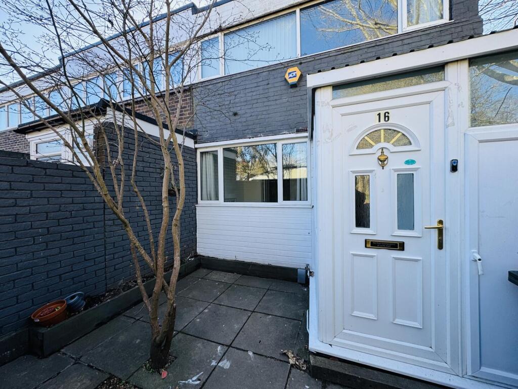 1 bed Annexe for rent in Crawley. From Connect-UK - Management - Crawley