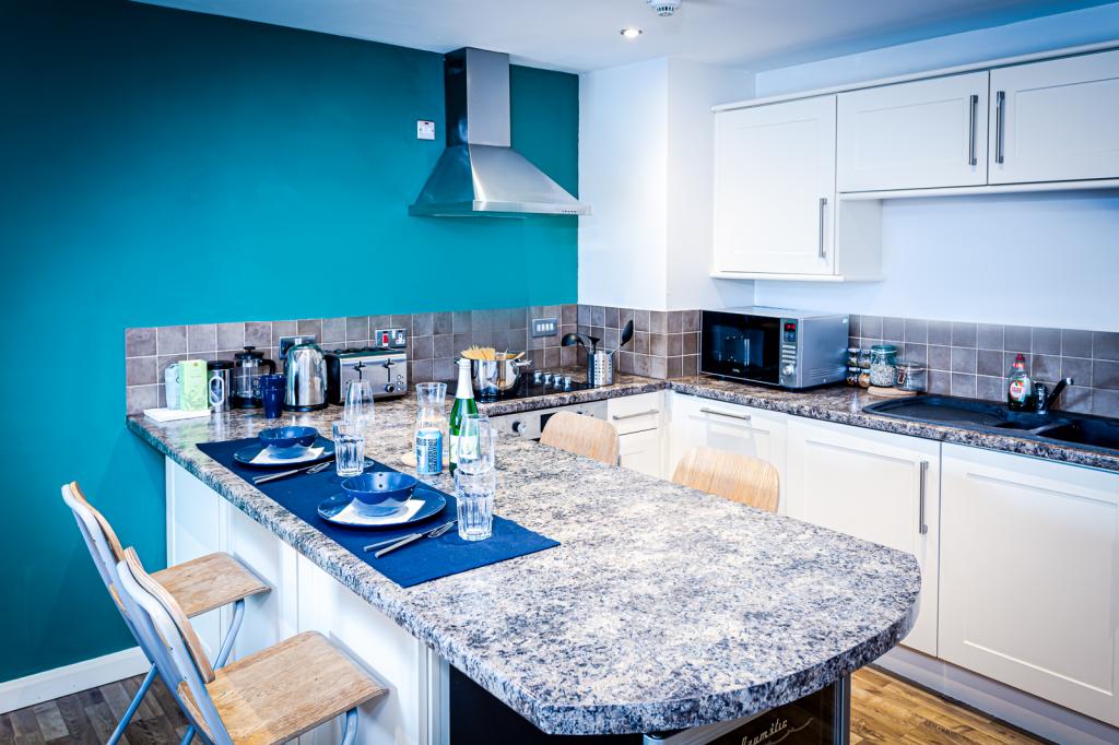 6 bed Apartment for rent in Newcastle upon Tyne. From Genesis Students - Newcastle Upon Tyne