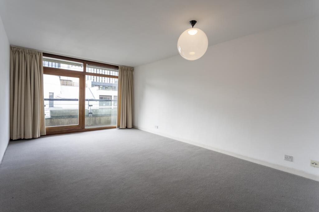 2 bed 1st Floor Flat for rent in London. From Thomas Michael - Barbican and City 2 bed 1st Floor Flat for rent in London. From Thomas Michael - Barbican and City