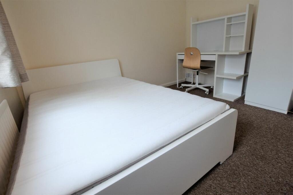 4 bed Mid Terraced House for rent in Tyler Hill. From Nicholas Humphreys - Canterbury