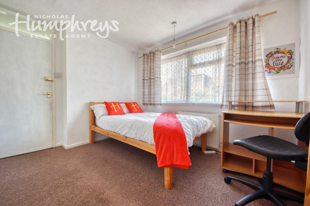 5 bed Semi Detached for rent in Harbledown. From Nicholas Humphreys - Canterbury