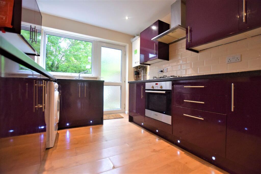 5 bed Semi Detached for rent in Canterbury. From Nicholas Humphreys - Canterbury