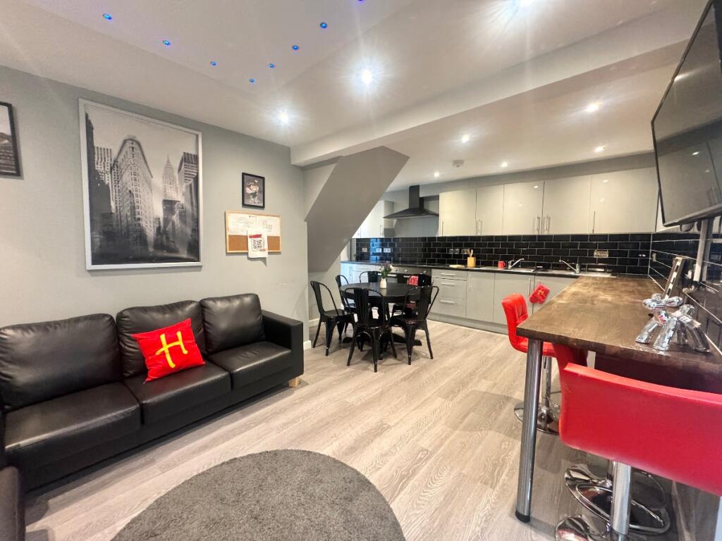 6 bed Semi Detached for rent in Tyler Hill. From Nicholas Humphreys - Canterbury