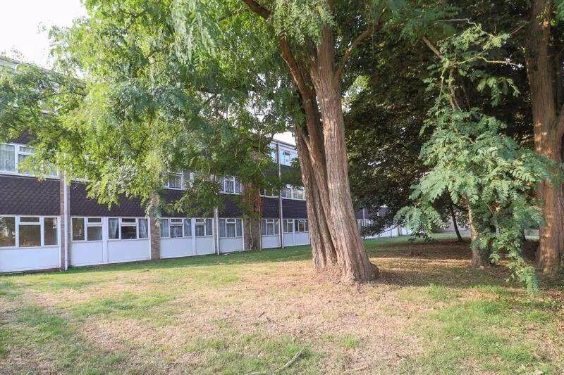 1 bed 1st Floor Flat for rent in Canterbury. From Nicholas Humphreys - Canterbury