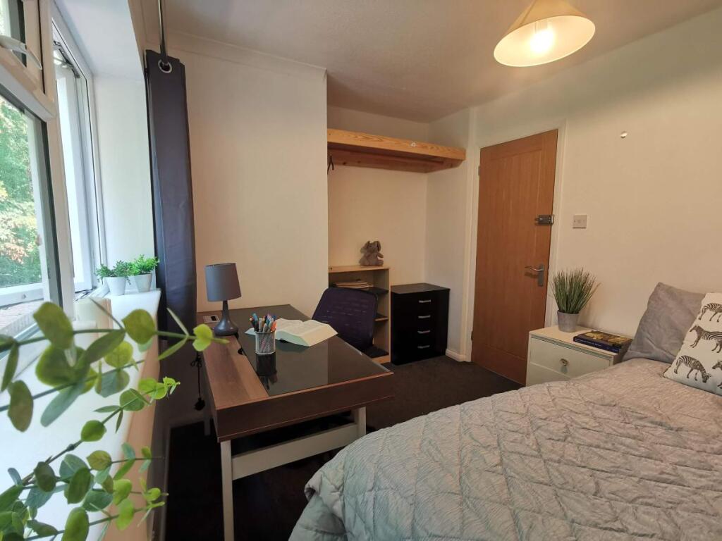 1 bed Mid Terraced House for rent in Tyler Hill. From Nicholas Humphreys - Canterbury