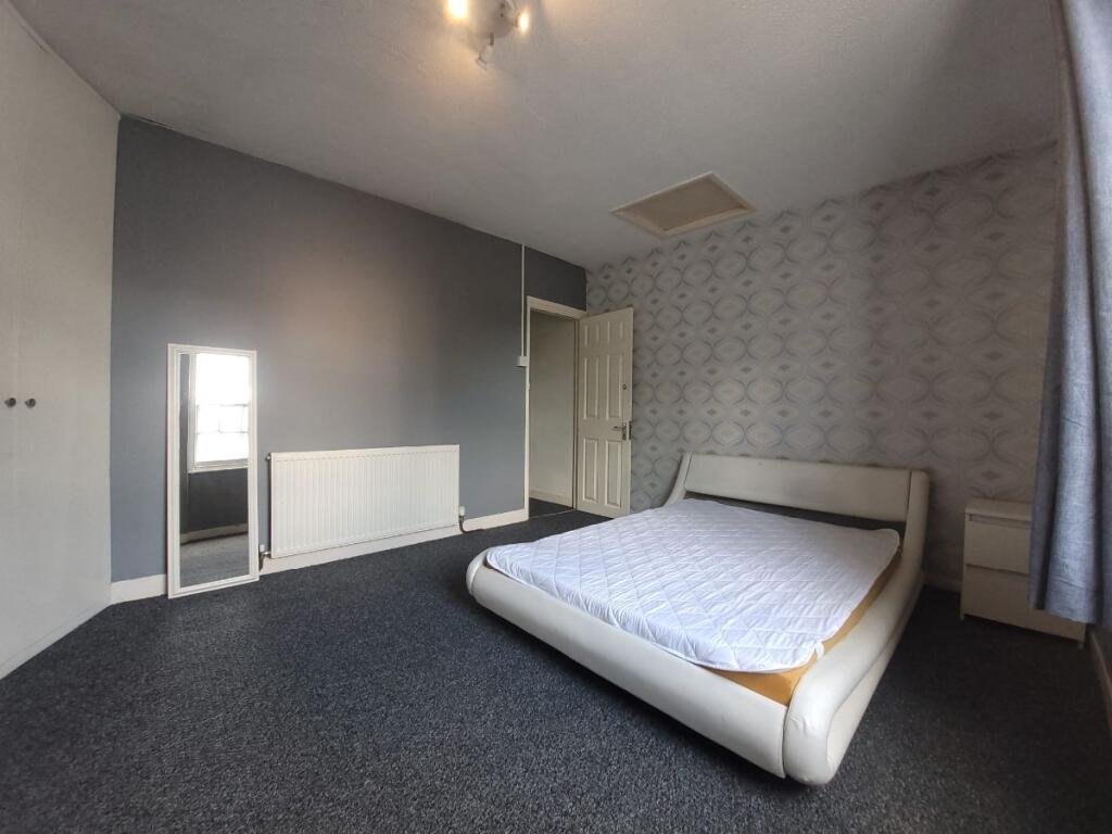 1 bed Mid Terraced House for rent in Canterbury. From Nicholas Humphreys - Canterbury