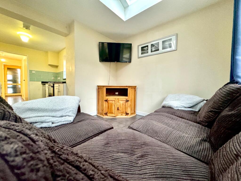 1 bed House Share for rent in Tyler Hill. From Nicholas Humphreys - Canterbury 1 bed House Share for rent in Tyler Hill. From Nicholas Humphreys - Canterbury