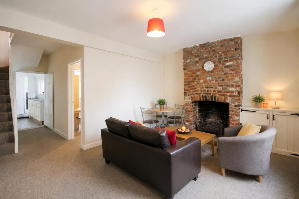 3 bed House Share for rent in Canterbury. From Nicholas Humphreys - Canterbury