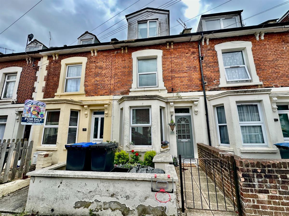 3 bed Mid Terraced House for rent in Dover. From frederickandcopropertyservices.co.uk 3 bed Mid Terraced House for rent in Dover. From frederickandcopropertyservices.co.uk