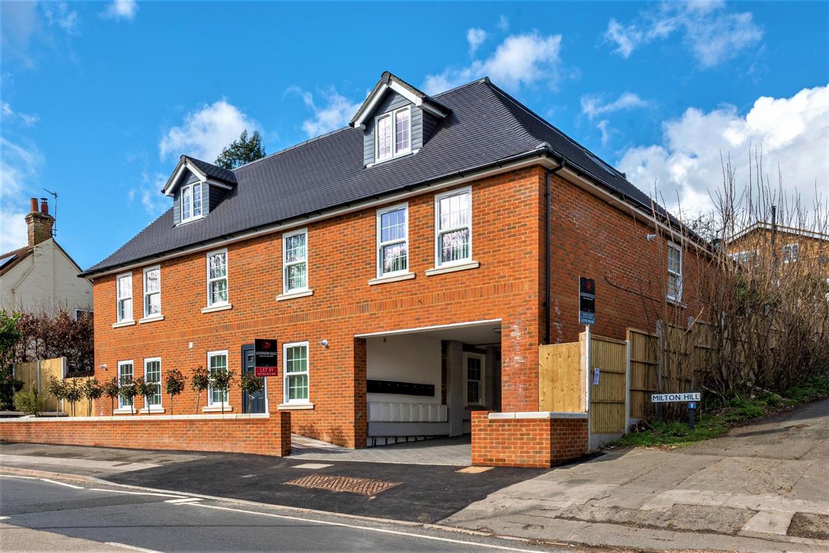 1 bed Apartment for rent in Chalfont St Giles. From Round Box Estates Ltd