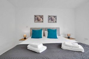 2 bed Apartment for rent in Watford. From Round Box Estates Ltd