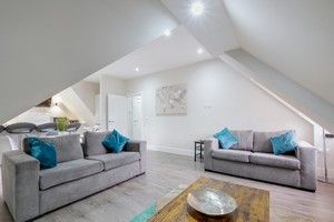 3 bed Apartment for rent in Shepperton. From Round Box Estates Ltd