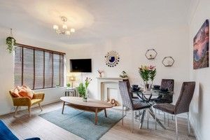1 bed Apartment for rent in Ruislip. From Round Box Estates Ltd