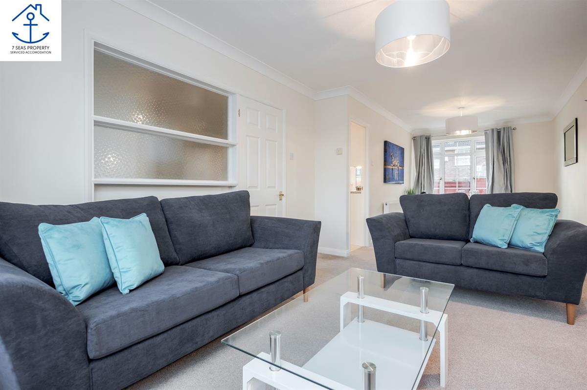 3 bed Semi Detached for rent in Maidenhead. From Round Box Estates Ltd