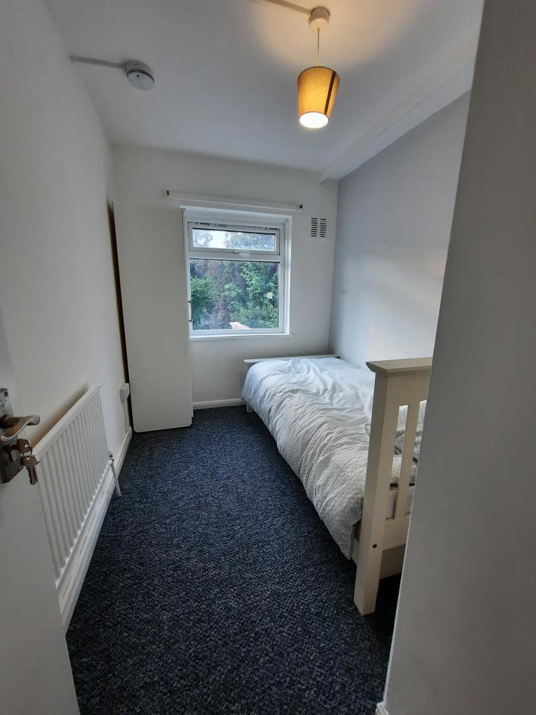 4 bed Flat Share for rent in London. From Succour Management - Croydon