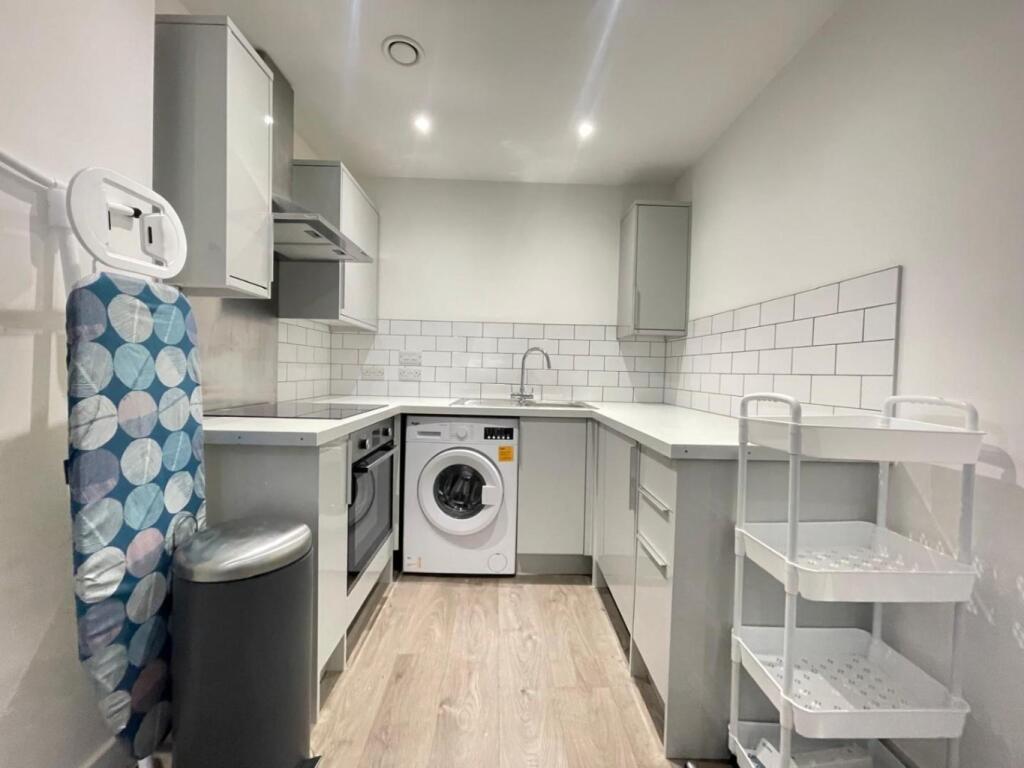 4 bed Apartment for rent in Brighton and Hove. From Clarity Property Management