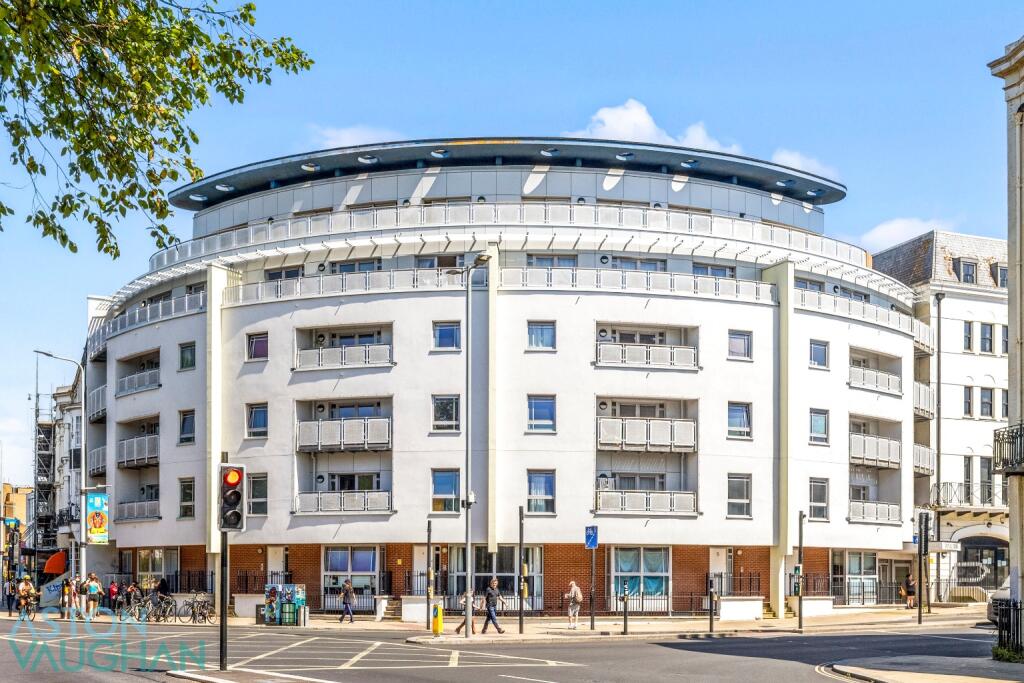 2 bed 1st Floor Flat for rent in Ovingdean. From Clarity Property Management 2 bed 1st Floor Flat for rent in Ovingdean. From Clarity Property Management