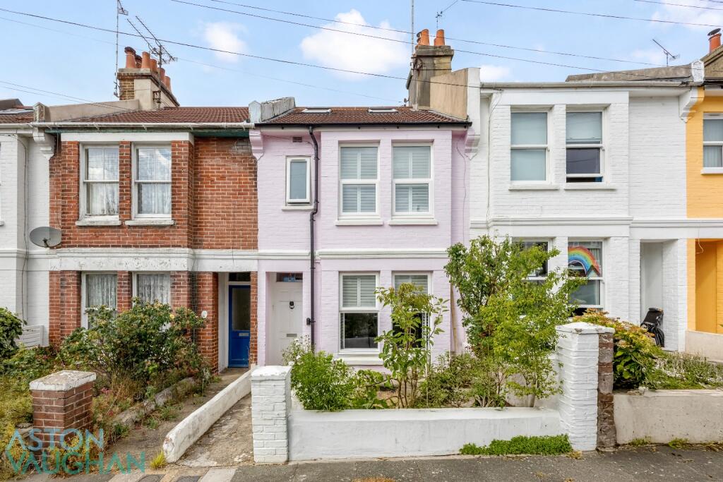 3 bed Mid Terraced House for rent in Brighton and Hove. From Clarity Property Management 3 bed Mid Terraced House for rent in Brighton and Hove. From Clarity Property Management