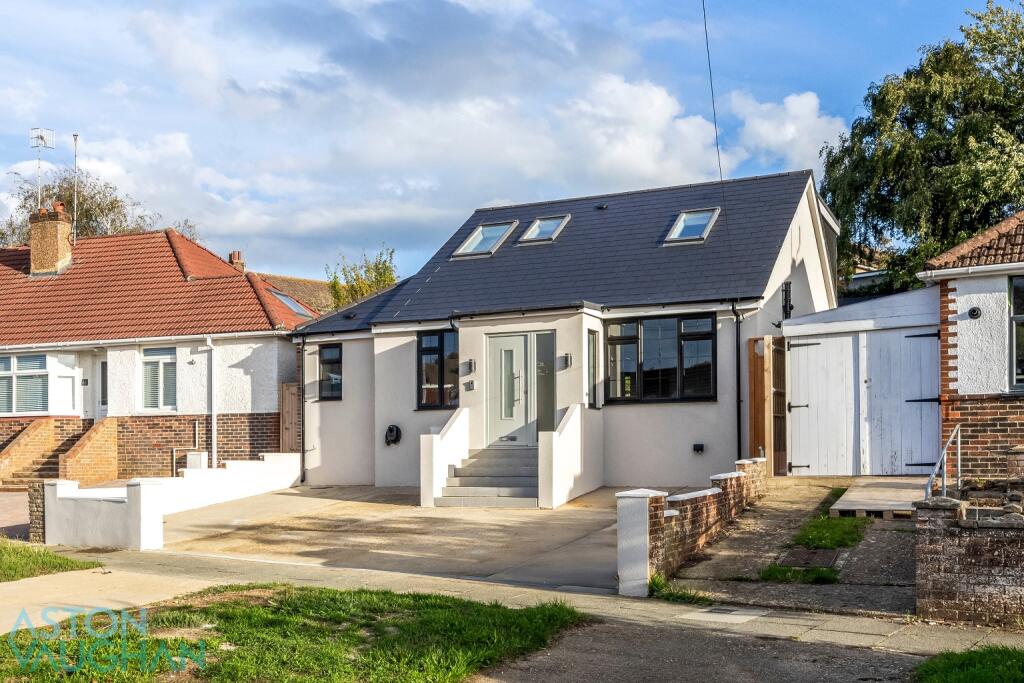 5 bed Semi Detached for rent in Portslade-by-Sea. From Clarity Property Management 5 bed Semi Detached for rent in Portslade-by-Sea. From Clarity Property Management