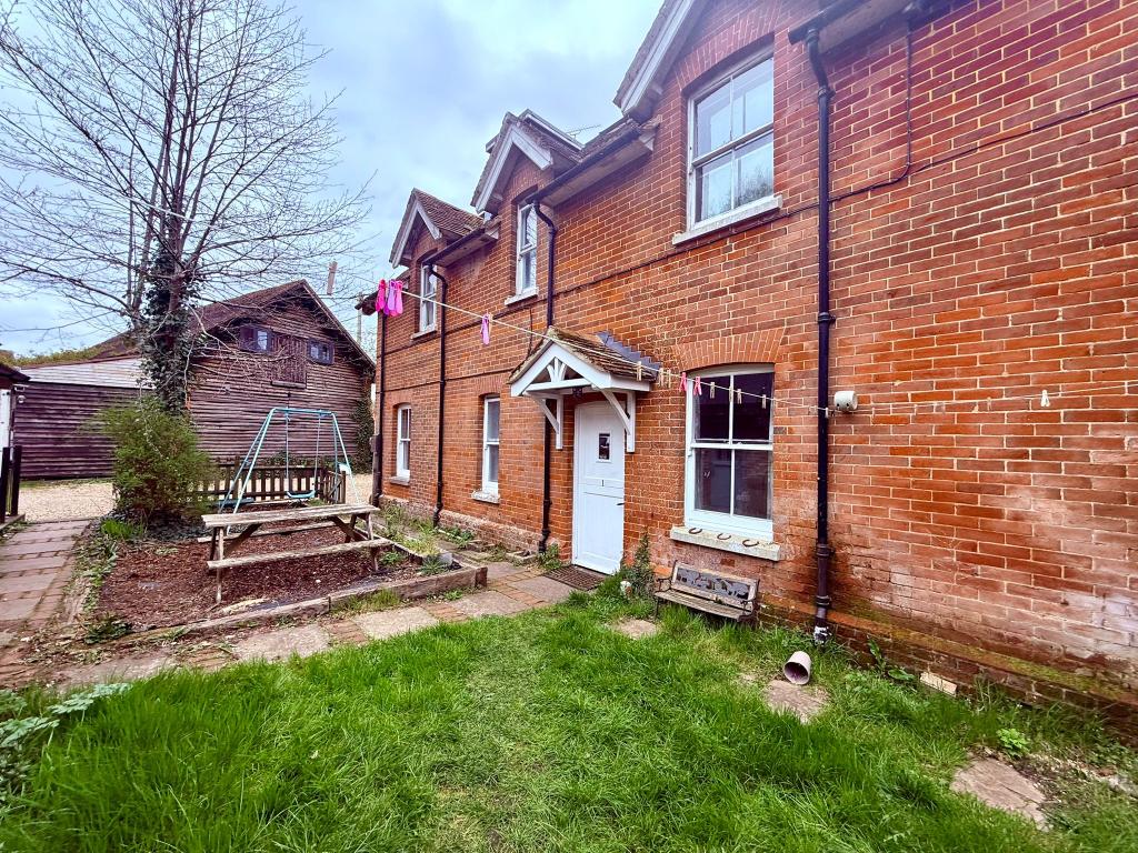 3 bed House of Multiple Occupation for rent in Romsey. From SDM Facilities - Southampton