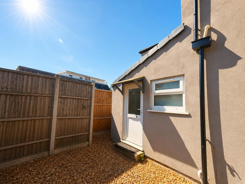 2 bed Flat for rent in Southampton. From SDM Properties - Southampton