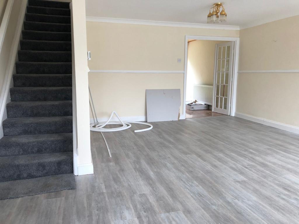 4 bed Semi-Detached House for rent in Hayes. From Next Address - London